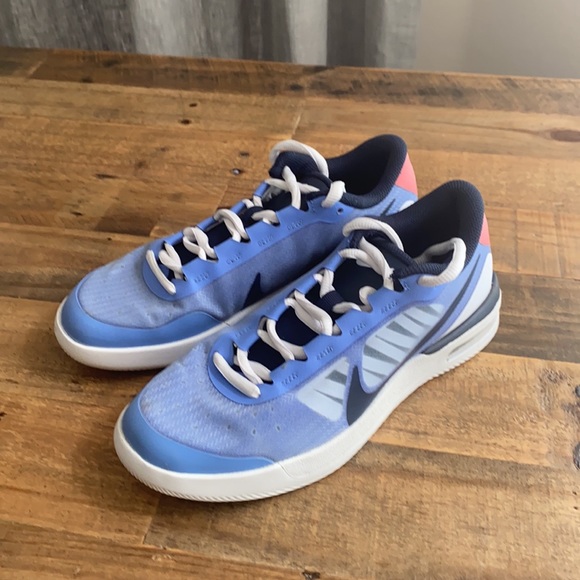 Nike Women's Air Max Vapor Wing Tennis Shoes - Picture 7 of 8